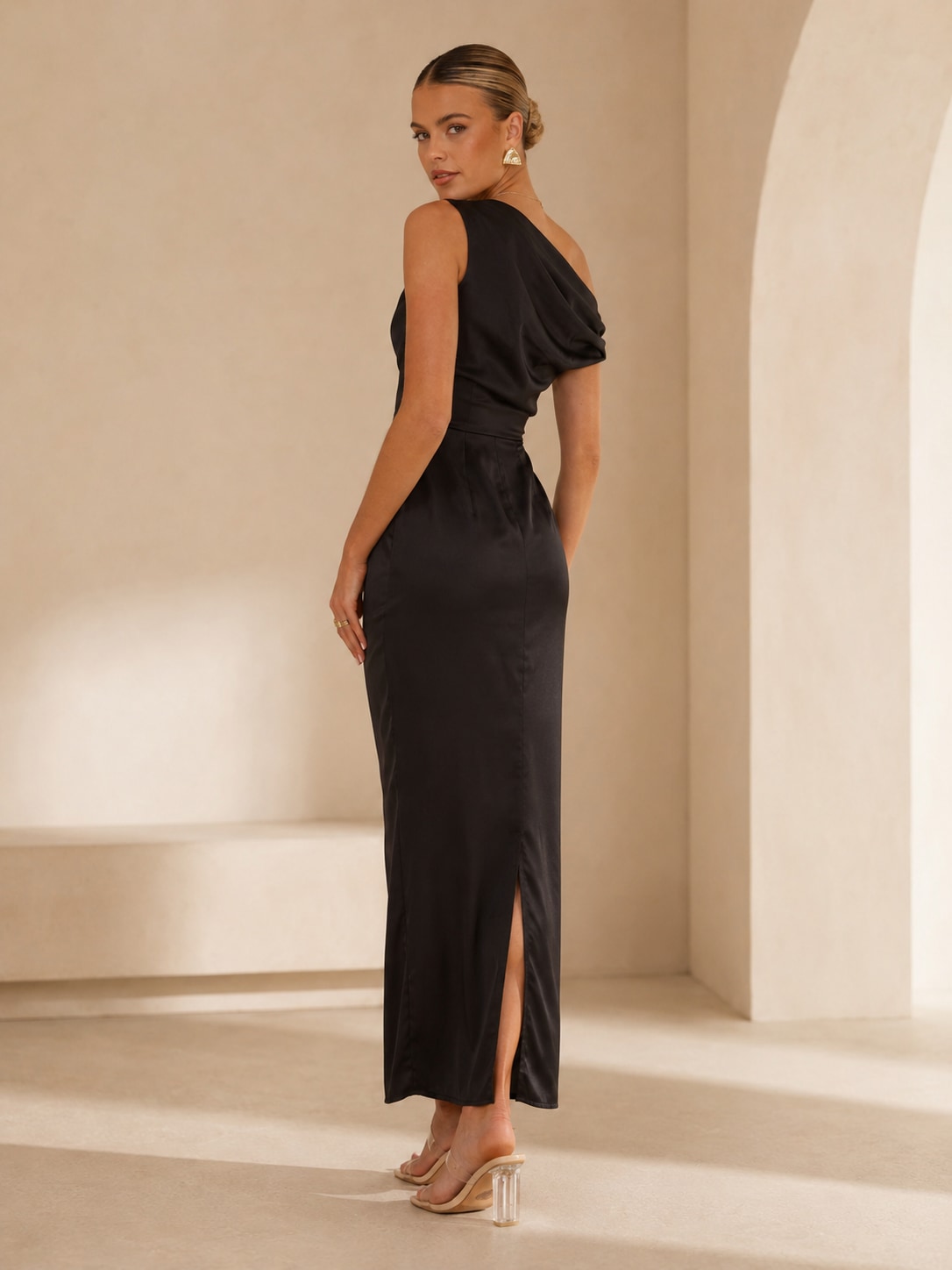 Color: Black | Black-2.jpg