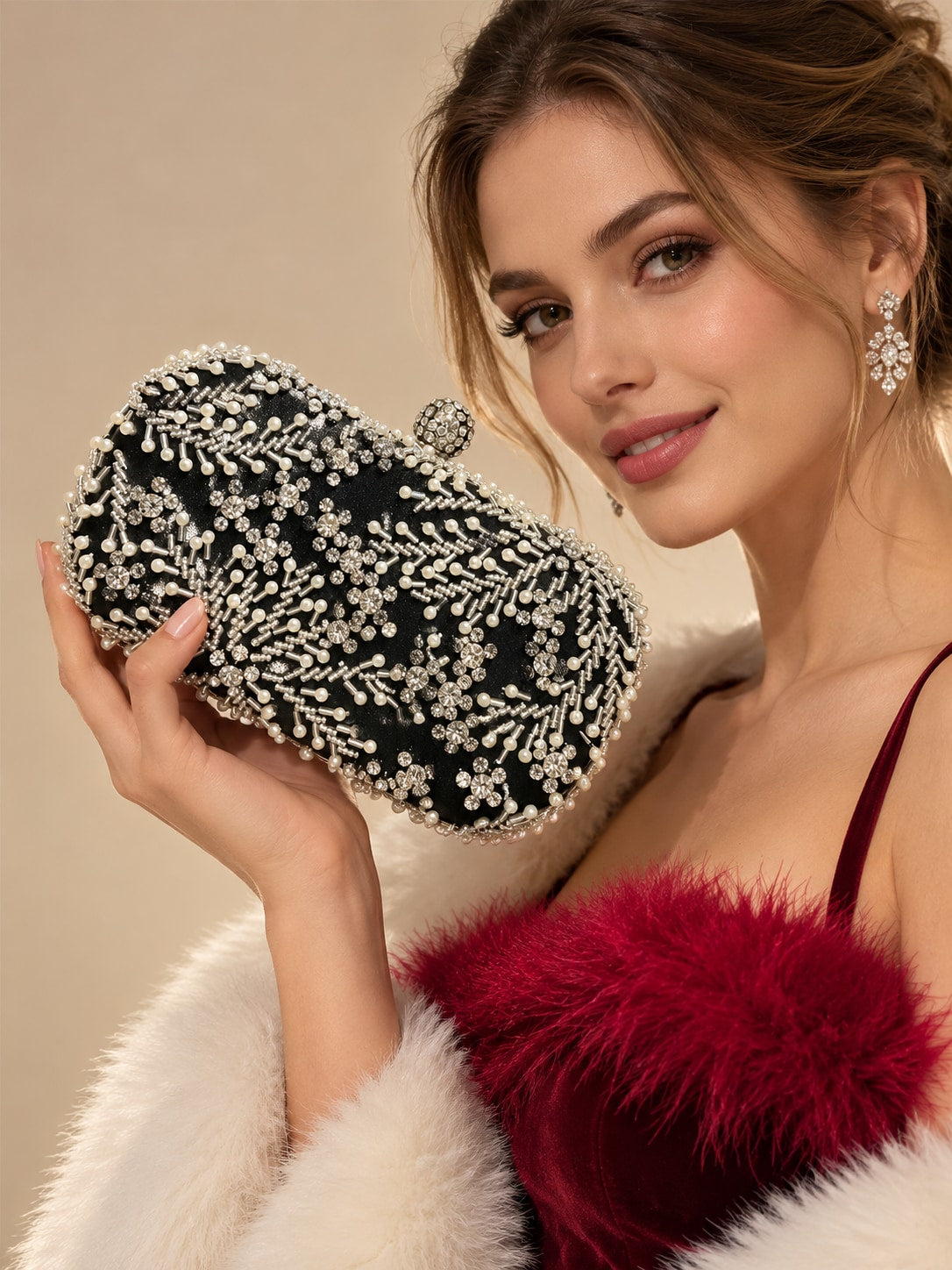 Black Elegant Pearl & Rhinestone Beaded Evening Clutch