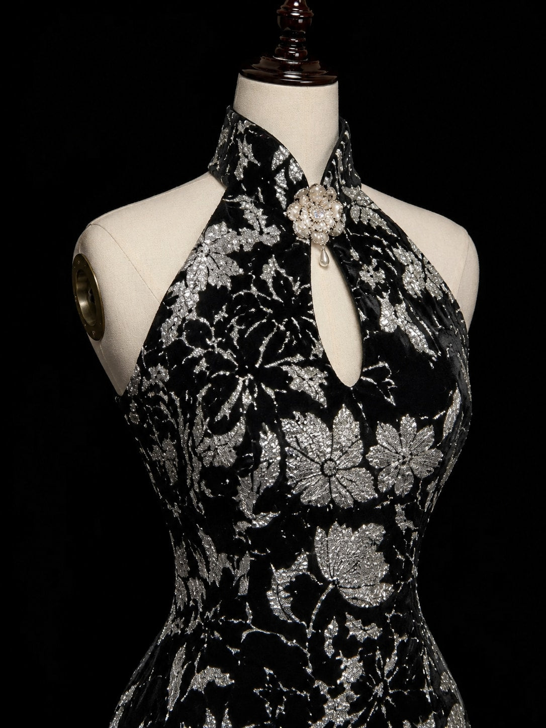 Color: Black | Black-6.jpg
