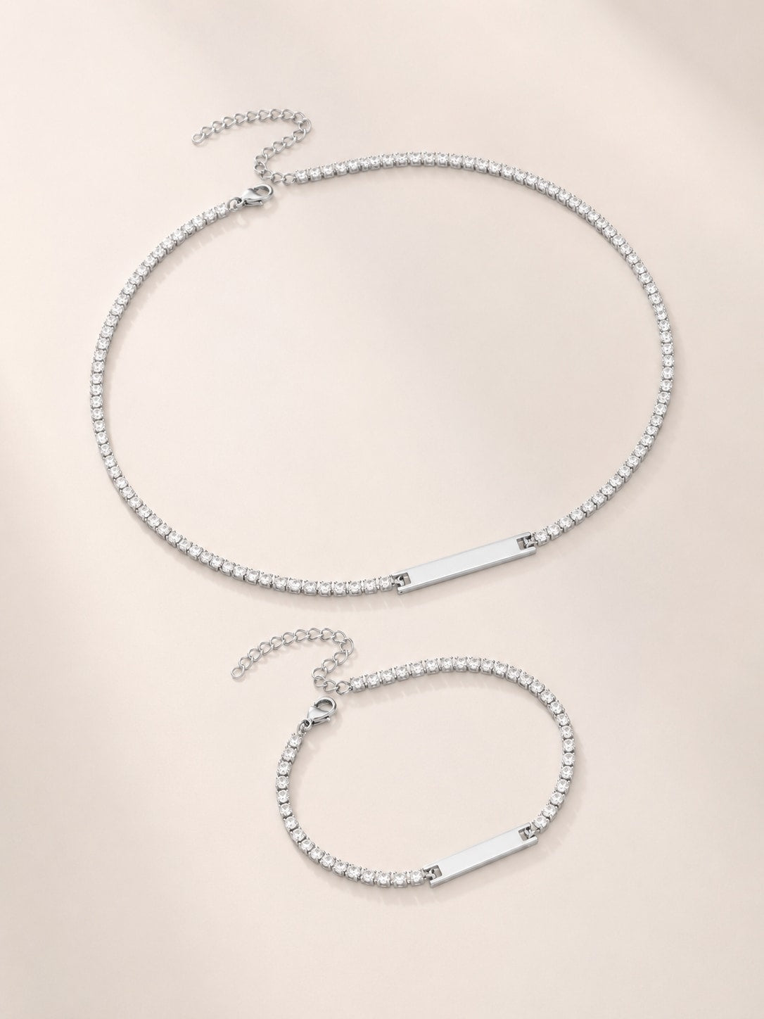 Color: Silver | Silver-1.jpg