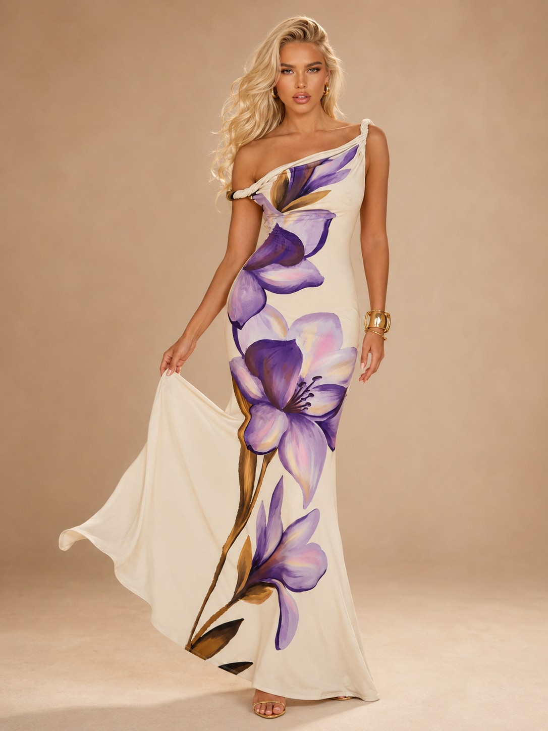 Color: White | White-1.jpg