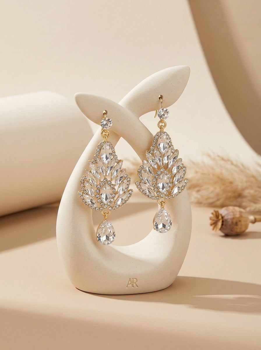 Color: White | White-1.jpg