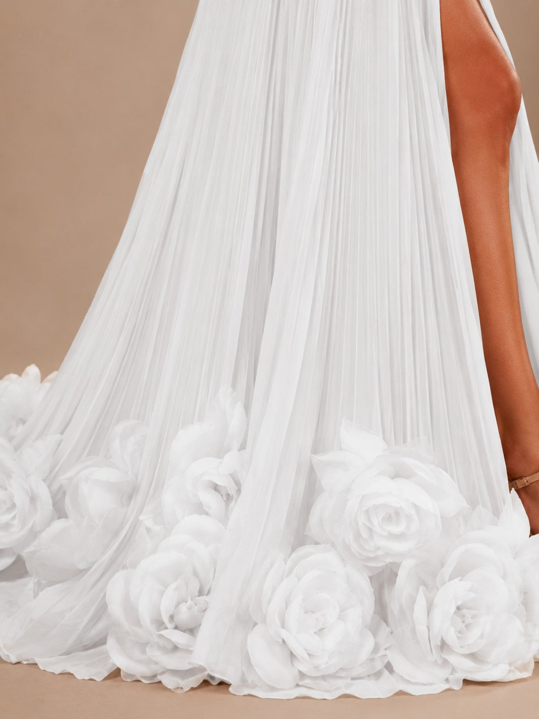 Color: White | White-4.jpg