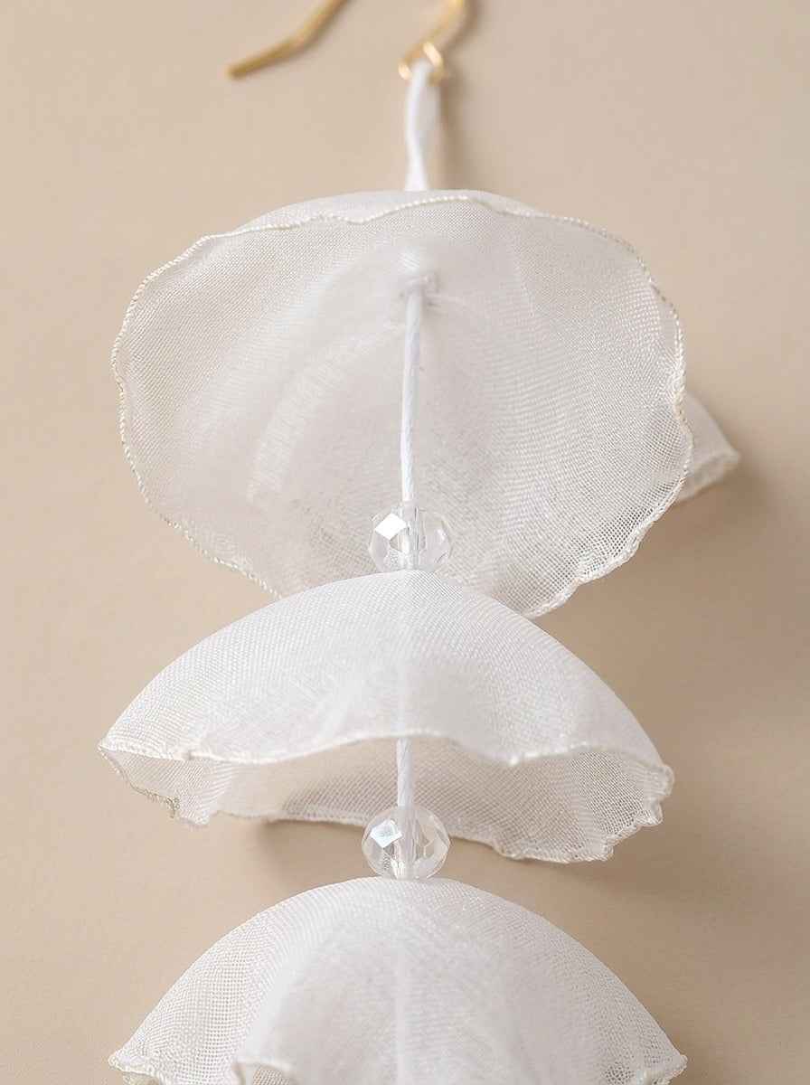 Color: White | White-4.jpg