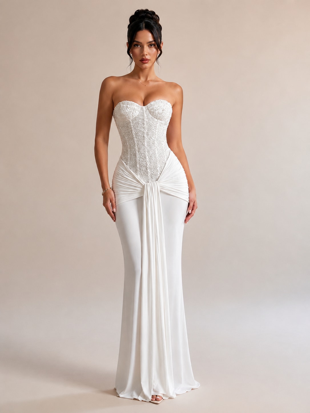 Color: White | White-5.jpg