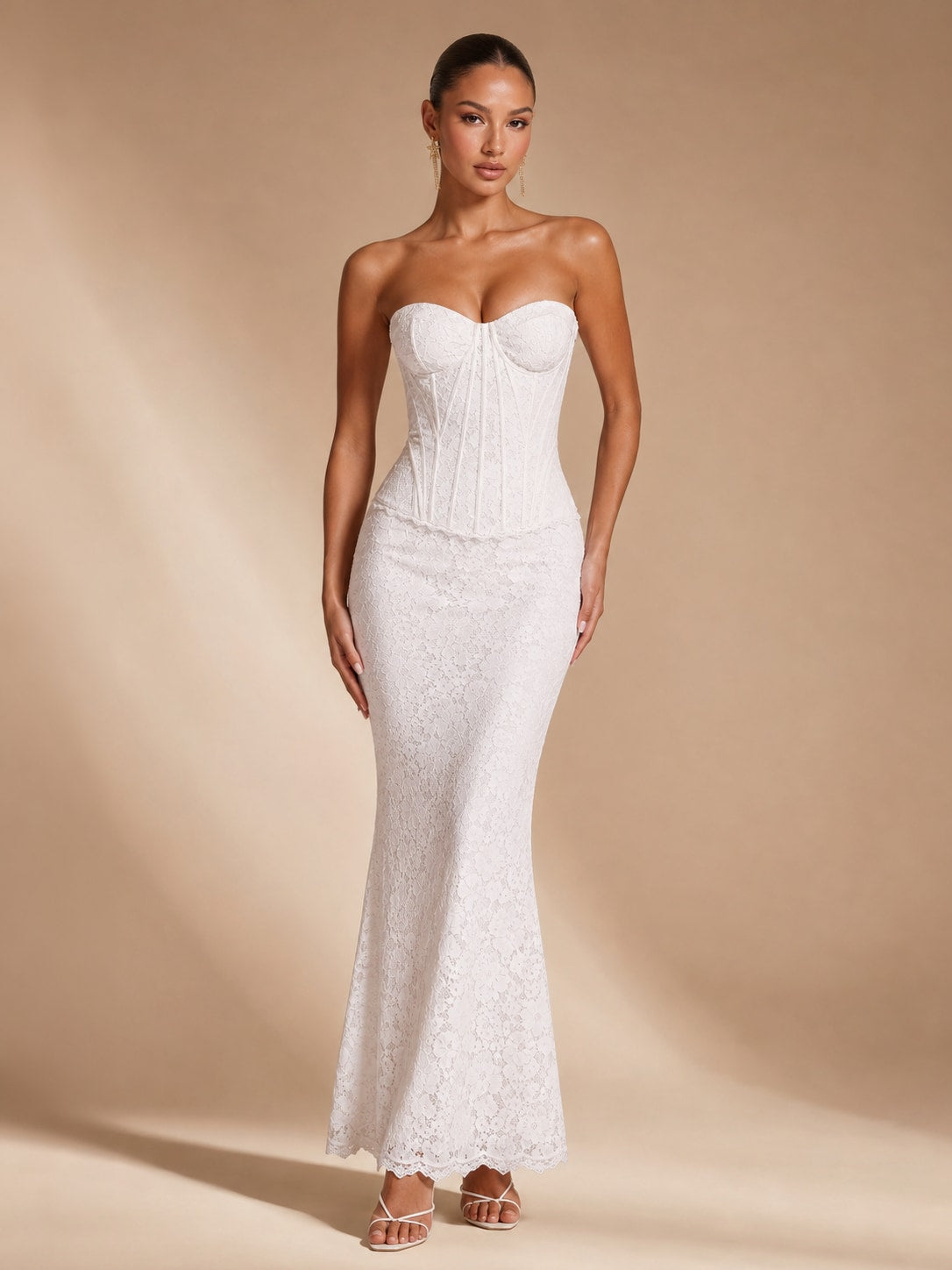 Color: White | White-5.jpg