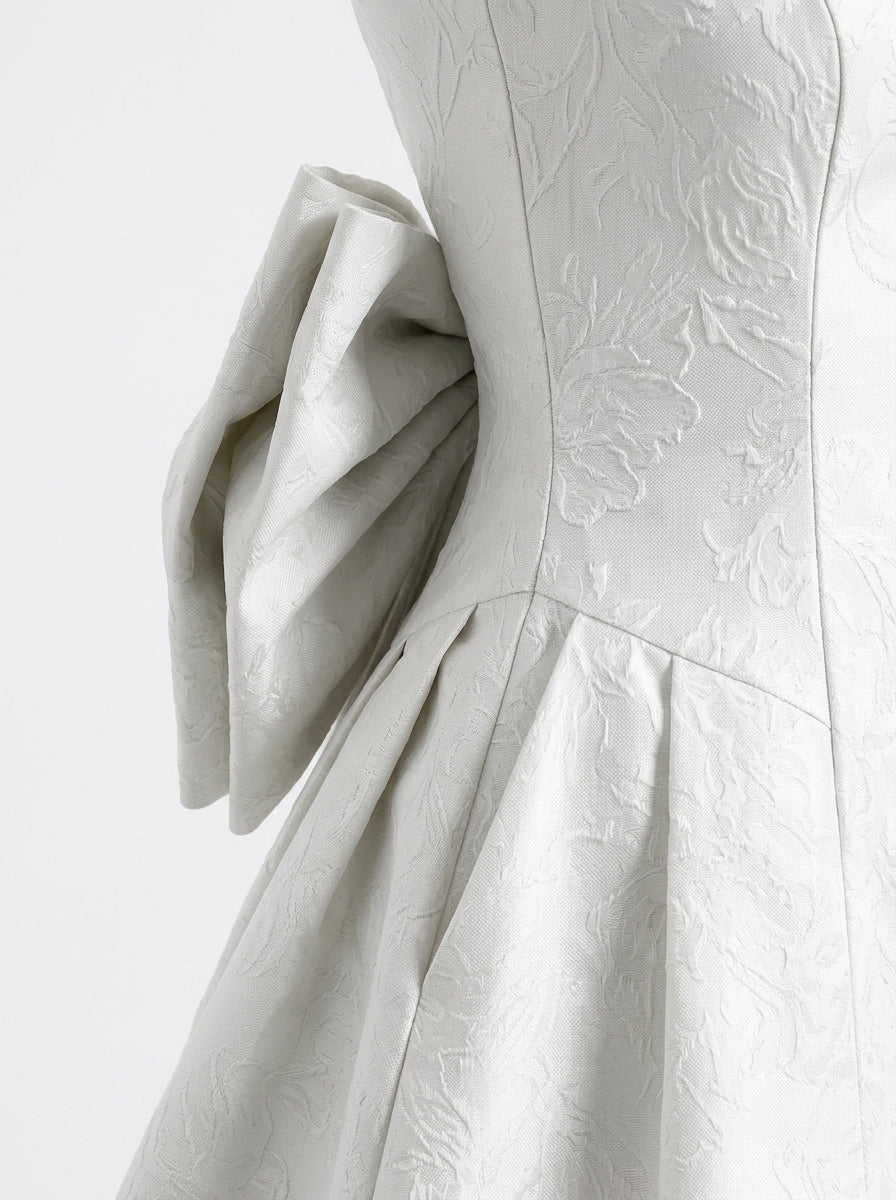 Color: White | White-5.jpg