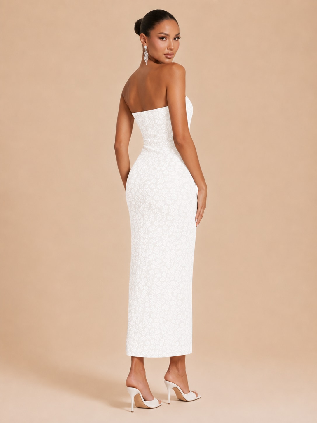 Color: White | White-5.jpg