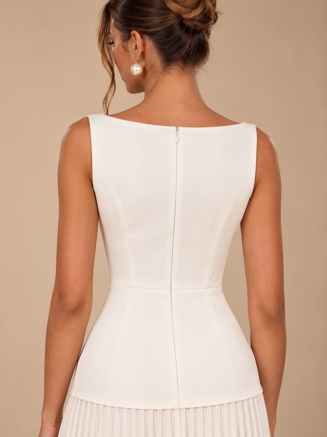 Color: White | White-6.jpg