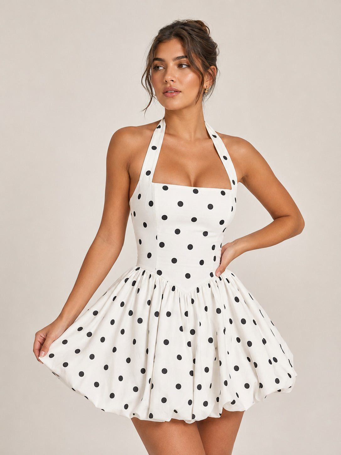 Color: White | White-6.jpg