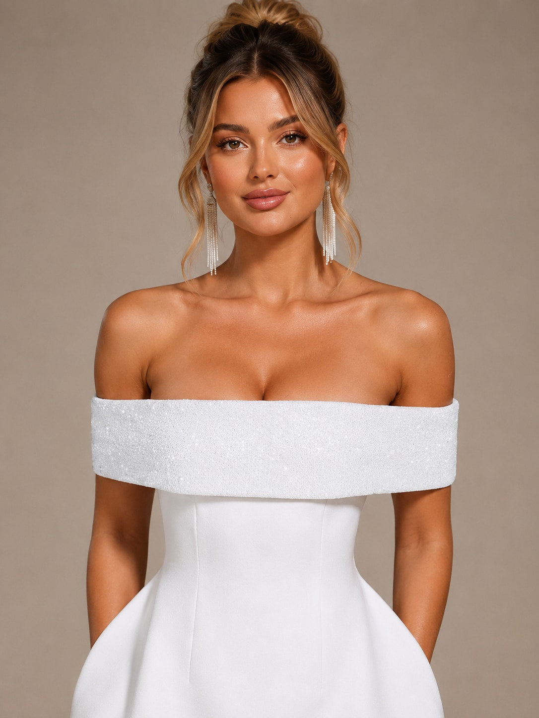 Color: White | White-6.jpg