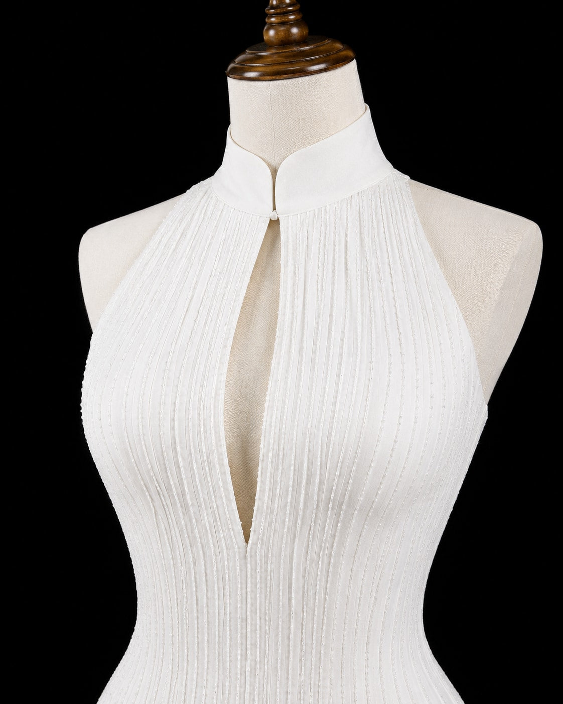 Color: White | White-8.jpg