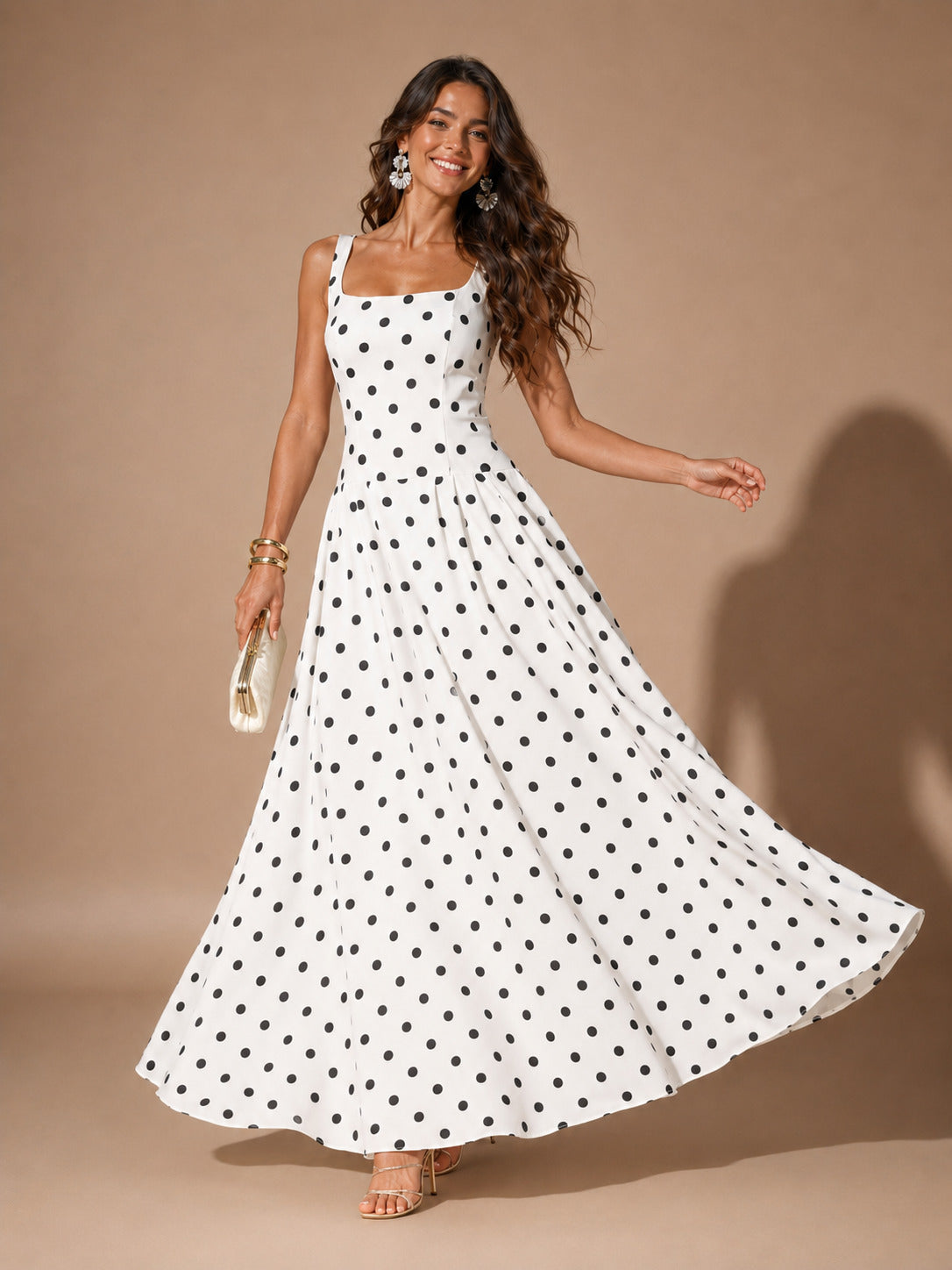 Color: White | White-8.jpg