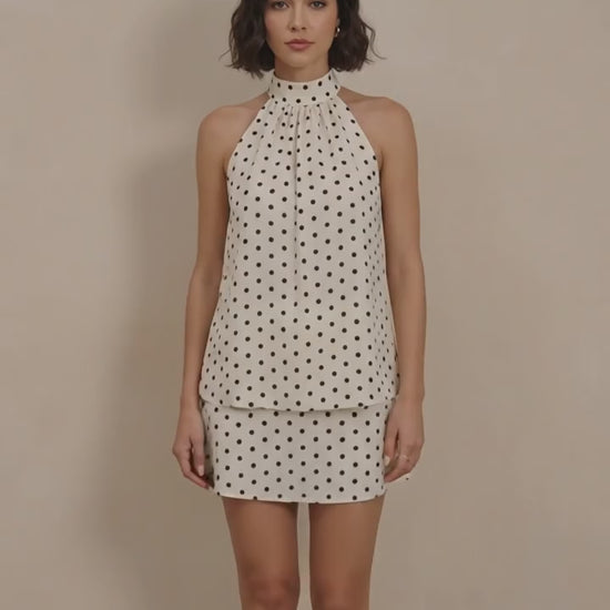 Video: White | White-7.mp4