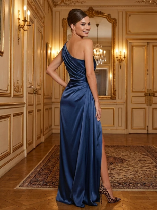 Blue cocktail party dress